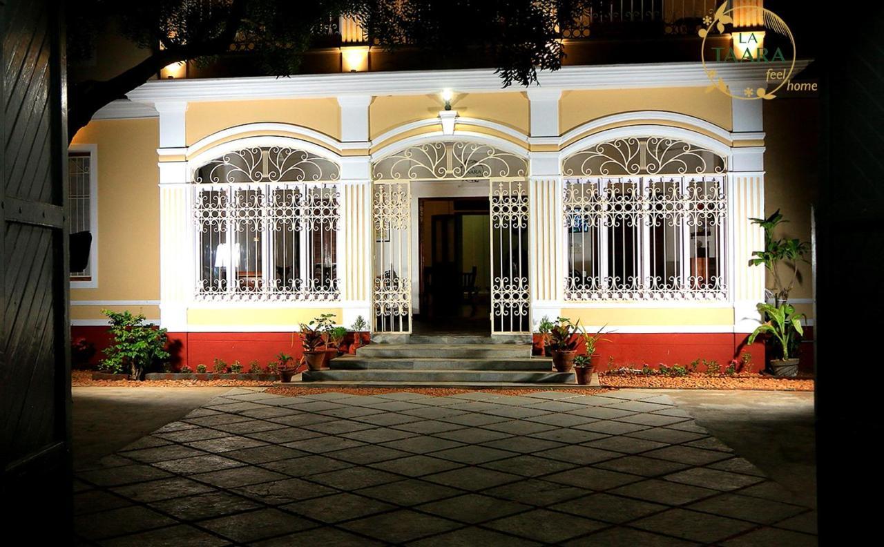 La Taara Hotel Auroville Bagian luar foto
